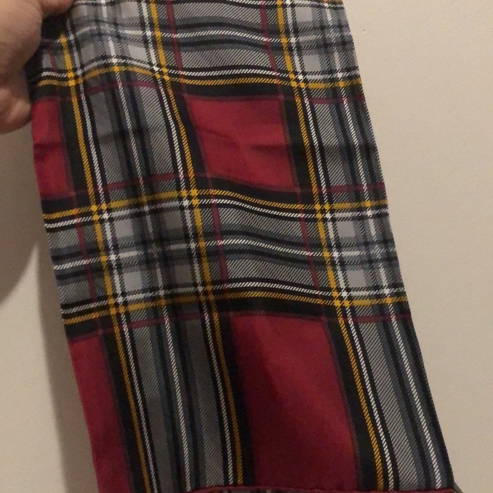 YSL scarf #2 🧣 checkered authentic silk 💯 - Picture 7 of 8